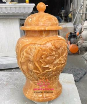 Lục bình bằng đá