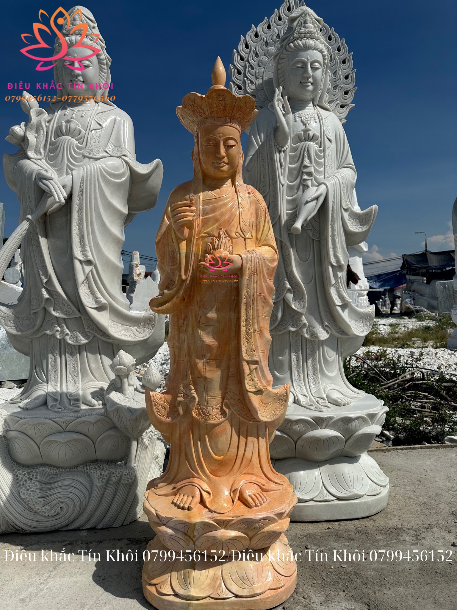 Tượng Địa Tạng Vương Bồ Tát Bằng Đá