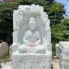Tượng quan âm tự tại bằng đá