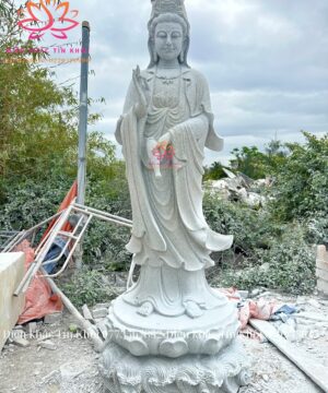 Tượng Quan Âm Bồ Tát Bằng Đá Granit