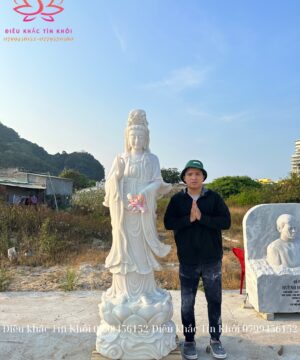 Tượng Quan Thế Âm Bồ Tát Bằng Đá