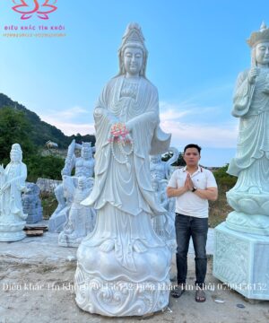 Tượng Quan Thế Âm Bồ Tát Bằng Đá