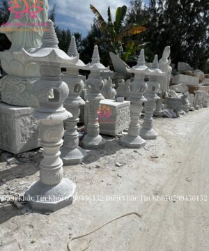 cặp chân đèn bằng đá