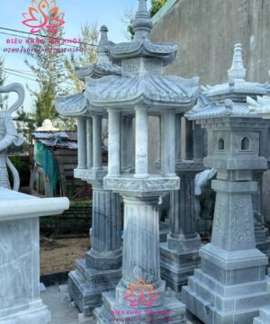 Cặp chân đèn bằng đá