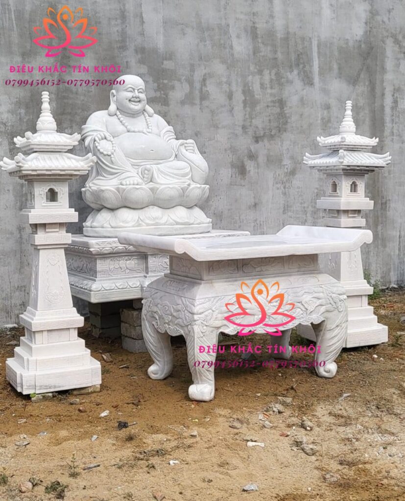 Cặp chân đèn bằng đá