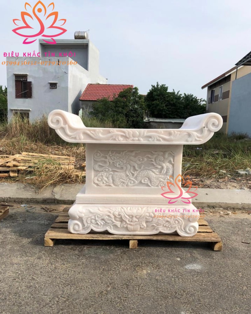 Bàn lễ đá cẩm thạch