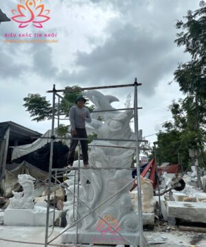 Tượng Cá Heo bằng đá