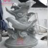 Tượng cá heo bằng đá cẩm thạch