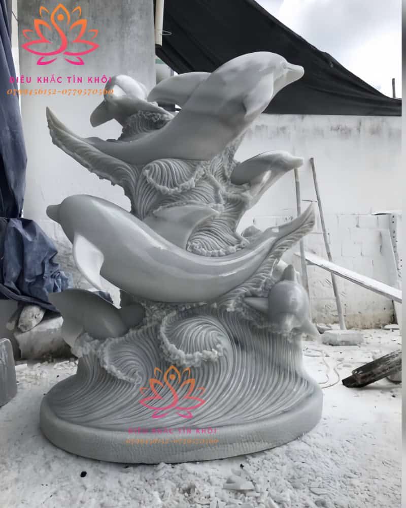 Tượng cá heo bằng đá cẩm thạch