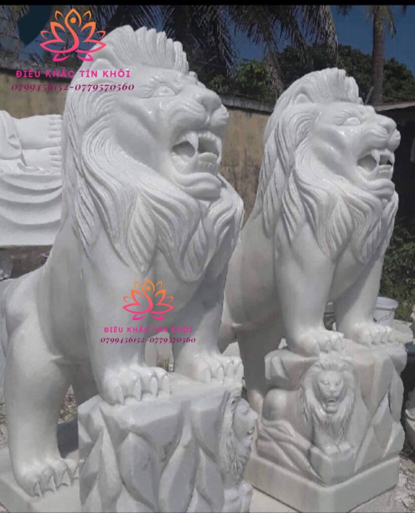Tượng sư tử bằng đá cẩm thạch tại Tín Khôi