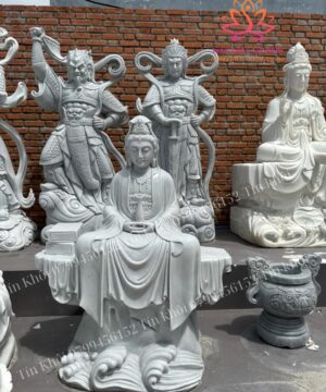 Tượng Quan Âm Tự Tại