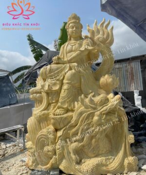 Tượng Quan Âm Tự Tại