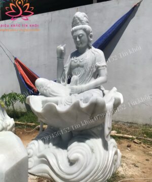 Tượng Quan Âm Tự Tại