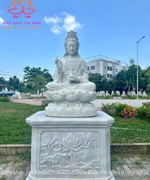 Tượng Quan Âm Bồ Tát Ngồi Bằng Đá