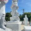 Tượng Quan Thế Âm bồ tát bằng đá