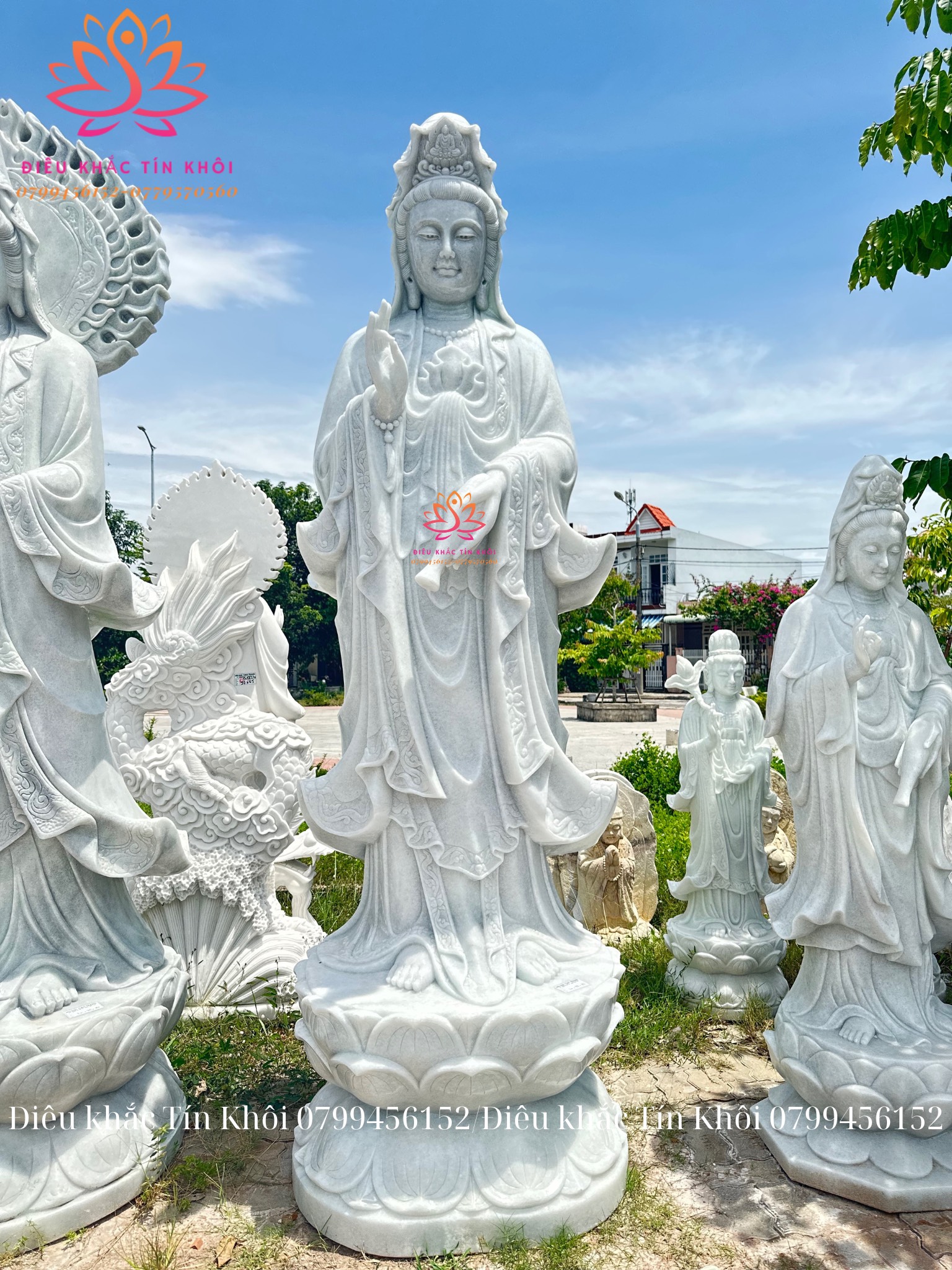 Tượng Quan Thế Âm bồ tát bằng đá Tượng Quan Thế Âm bồ tát bằng đá