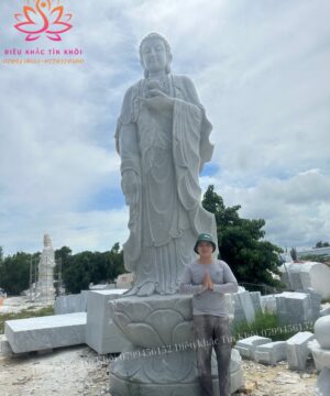 Tượng Phật A Di Đà Đá