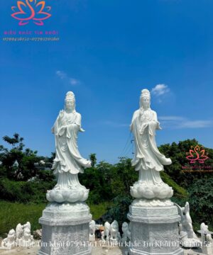 Tượng Quan Âm Bồ Tát Bằng Đá