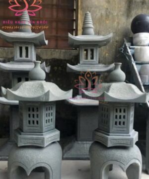Chân Đèn Bằng Đá