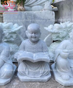 Tượng Chú Tiểu bằng đá