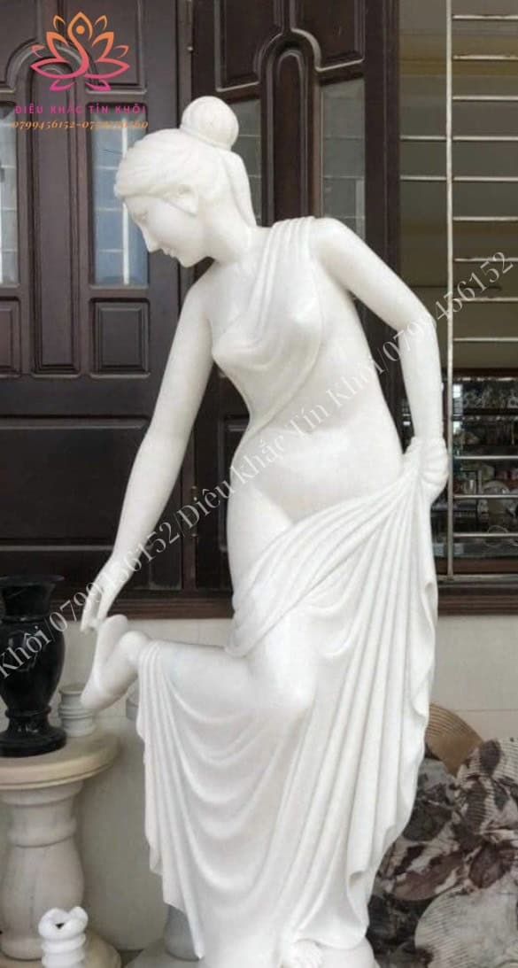 Tượng Cô Gái Tượng Cô Gái
