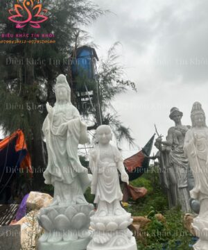Tượng Phật Đản Sanh