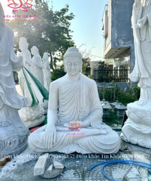 Tượng Phật Thích Ca bằng đá
