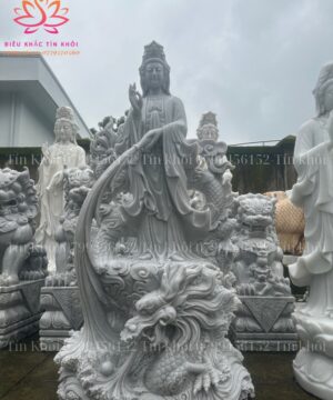 Tượng Quan Âm Ngự Long