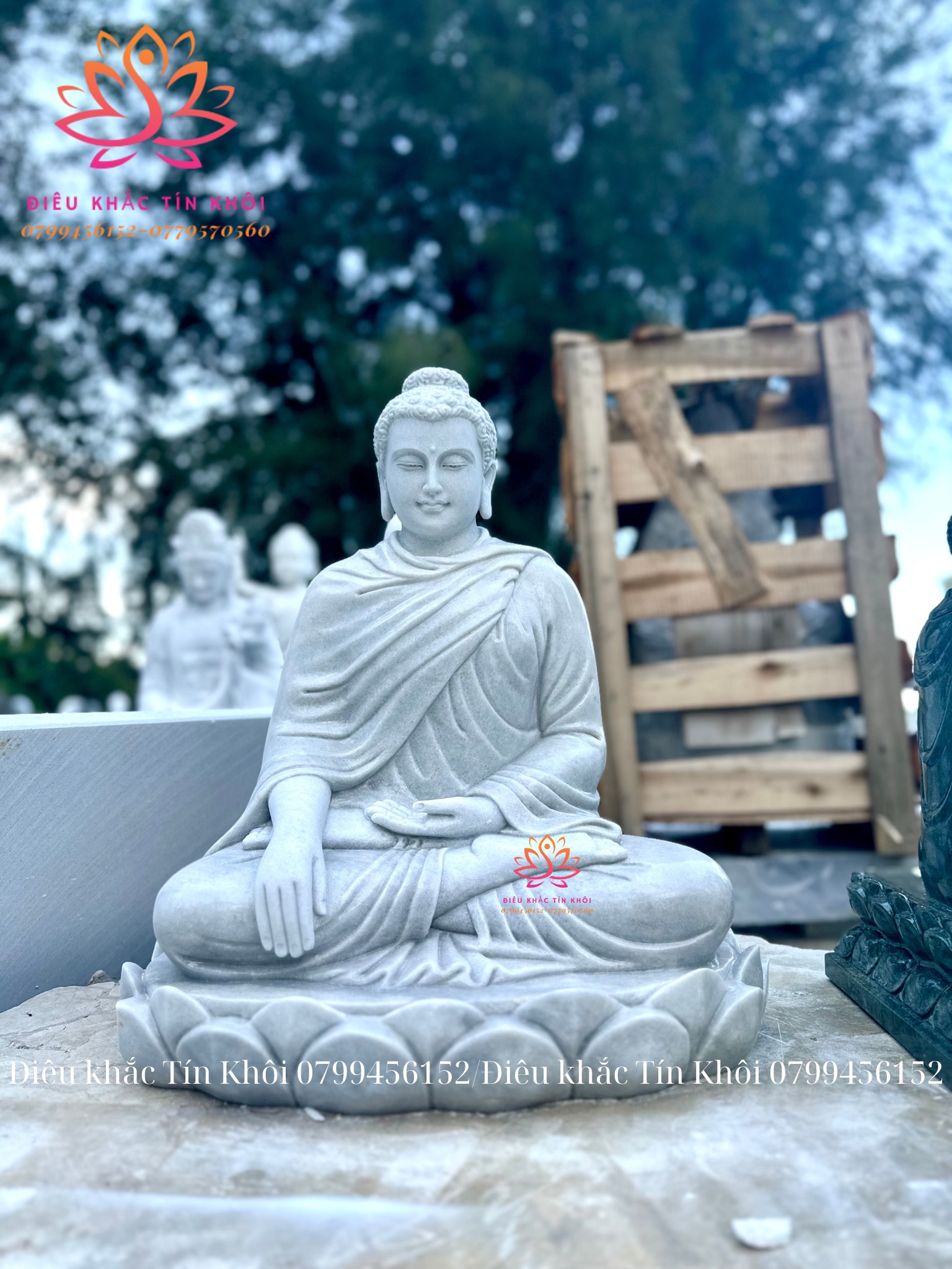 Tượng Phật Thích Ca Mâu Ni Bằng Đá