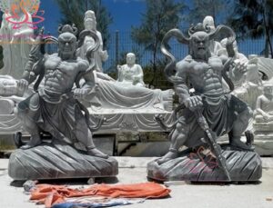 Tượng Phật Kim Cang