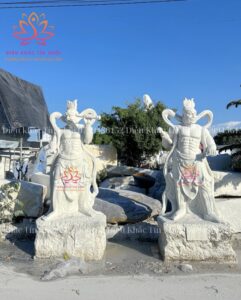 Tượng Phật Kim Cang