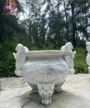 Lư Hương Đá Công Giáo