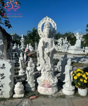 Tượng Quan Thế Âm