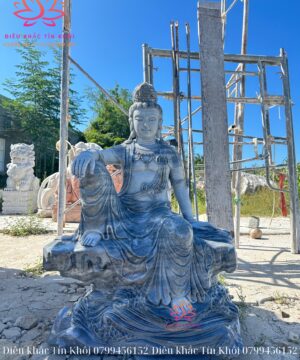 Tượng Quan Âm Tự Tại Bằng Đá