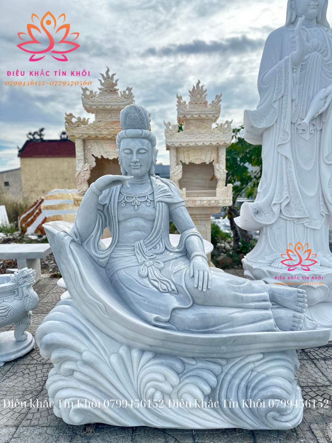 Tượng Quan Âm Tự Tại Bằng Đá Tượng Quan Âm Tự Tại Bằng Đá