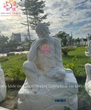 tượng 18 vị La Hán bằng đá