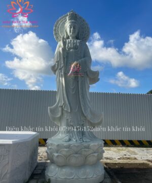 Tượng Quan Thế Âm Bồ Tát Bằng Đá
