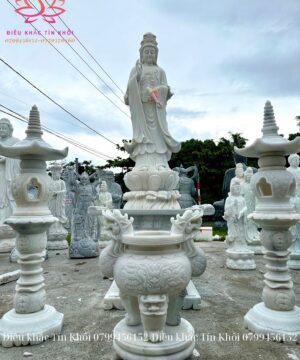 Tượng Quan Thế Âm Bồ Tát Bằng Đá