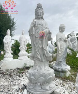 Tượng Quan Thế Âm Bồ Tát Bằng Đá