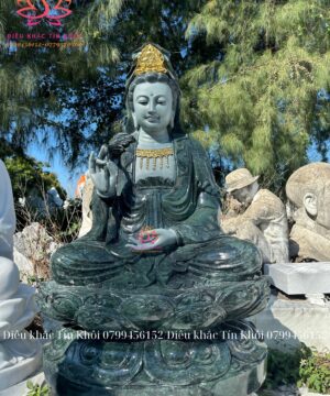 Tượng Quan Thế Âm Bồ Tát Bằng Đá