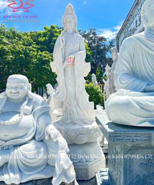 Tượng Quan Thế Âm Bồ Tát Bằng Đá
