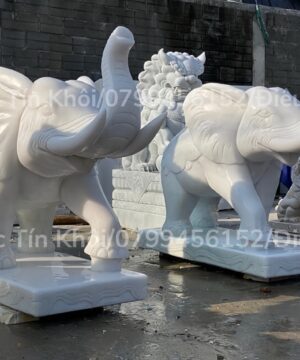 Tượng Con Voi Bằng Đá