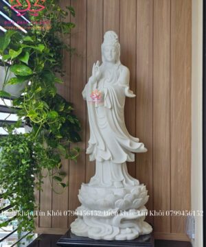 Tượng Quan Thế Âm Bồ Tát Bằng Đá