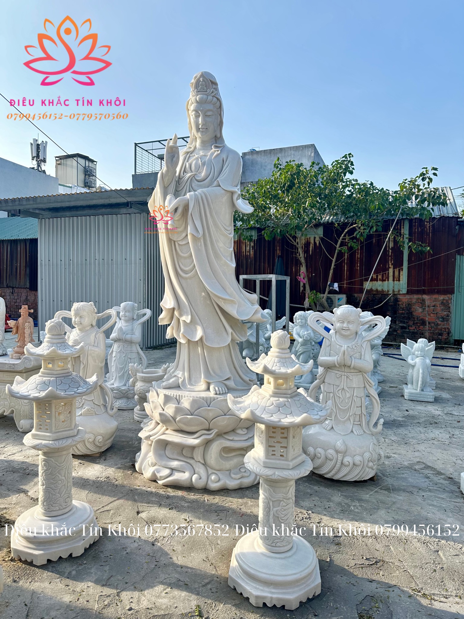 Tượng Quan Âm Bồ Tát Bằng Đá Tượng Quan Âm Bồ Tát Bằng Đá