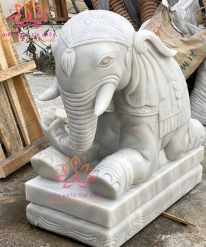 Tượng Con Voi Bằng Đá