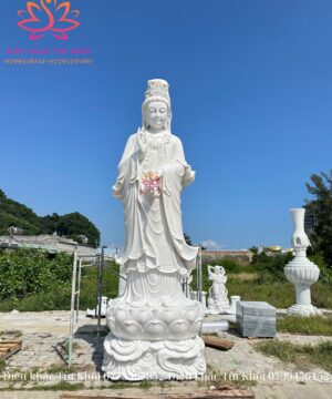 Tượng Quan Âm Bồ Tát Bằng Đá