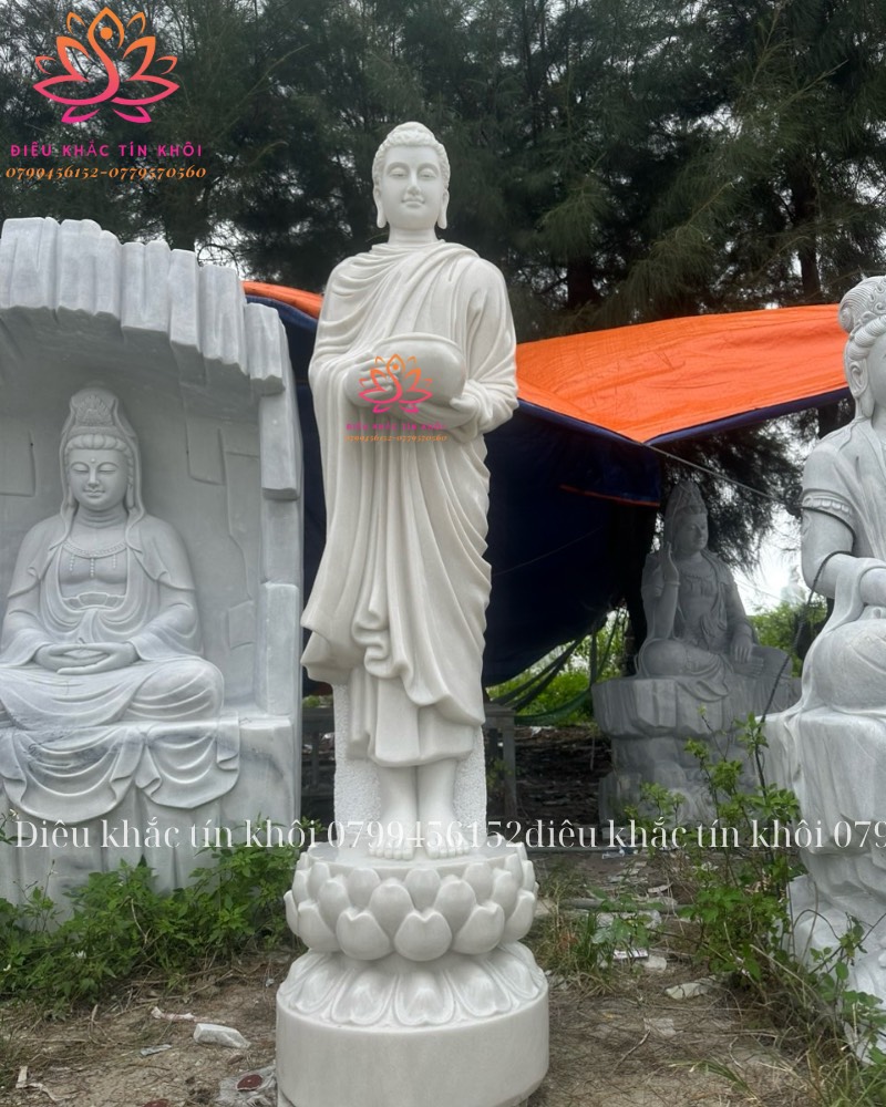 Tượng Bổn Sư Trì Bát Bằng Đá Tượng Bổn Sư Trì Bát Bằng Đá