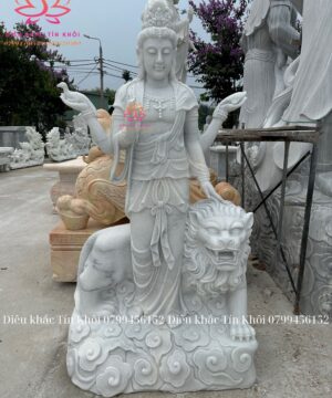 Tượng Quan Âm Tự Tại Bằng Đá