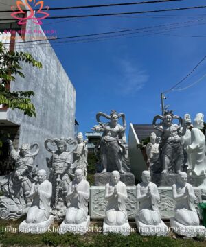 Tượng 5 anh em kiều trần như bằng đá
