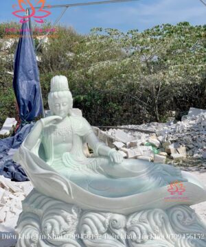 Tượng Quan Âm Tự Tại Bằng Đá
